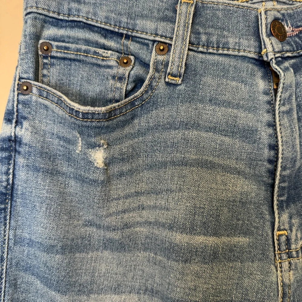Hollister | Super Skinny Advanced Stretch Factory Busted Knee Distressed Jeans